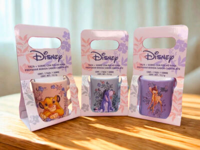 TAZA CON SOBRE DE COCOA SERIE DISNEY IGOR, BAMBI & SIMBA