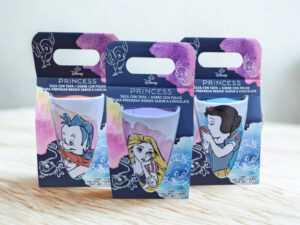 TAZA ALTA CON TAPA Y SOBRE DE COCOA PRINCESA DISNEY SERIE 3PCS